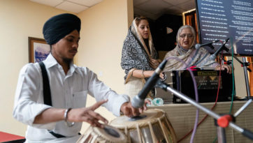 Célébration du 550e anniversaire de la naissance de Guru Nanak