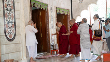 Visite à l'ashram Shri Udasin Karshni 