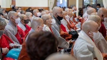 Les stances fondamentales de la voie médiane - premier jour