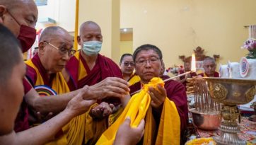 Inauguration de l’institut Khamgar Drouk Dharmakara 