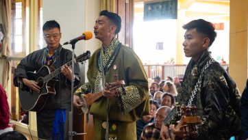 Prières pour la longue vie de Sa Sainteté le Dalaï-Lama