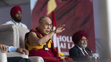 Célébration du 550ème anniversaire de Guru Nanak à l'université de Chandigarh