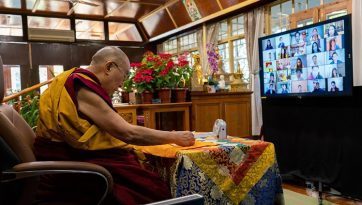 Les Huit versets de l'entraînement de l'esprit et Trente-sept pratiques des bodhisattvas